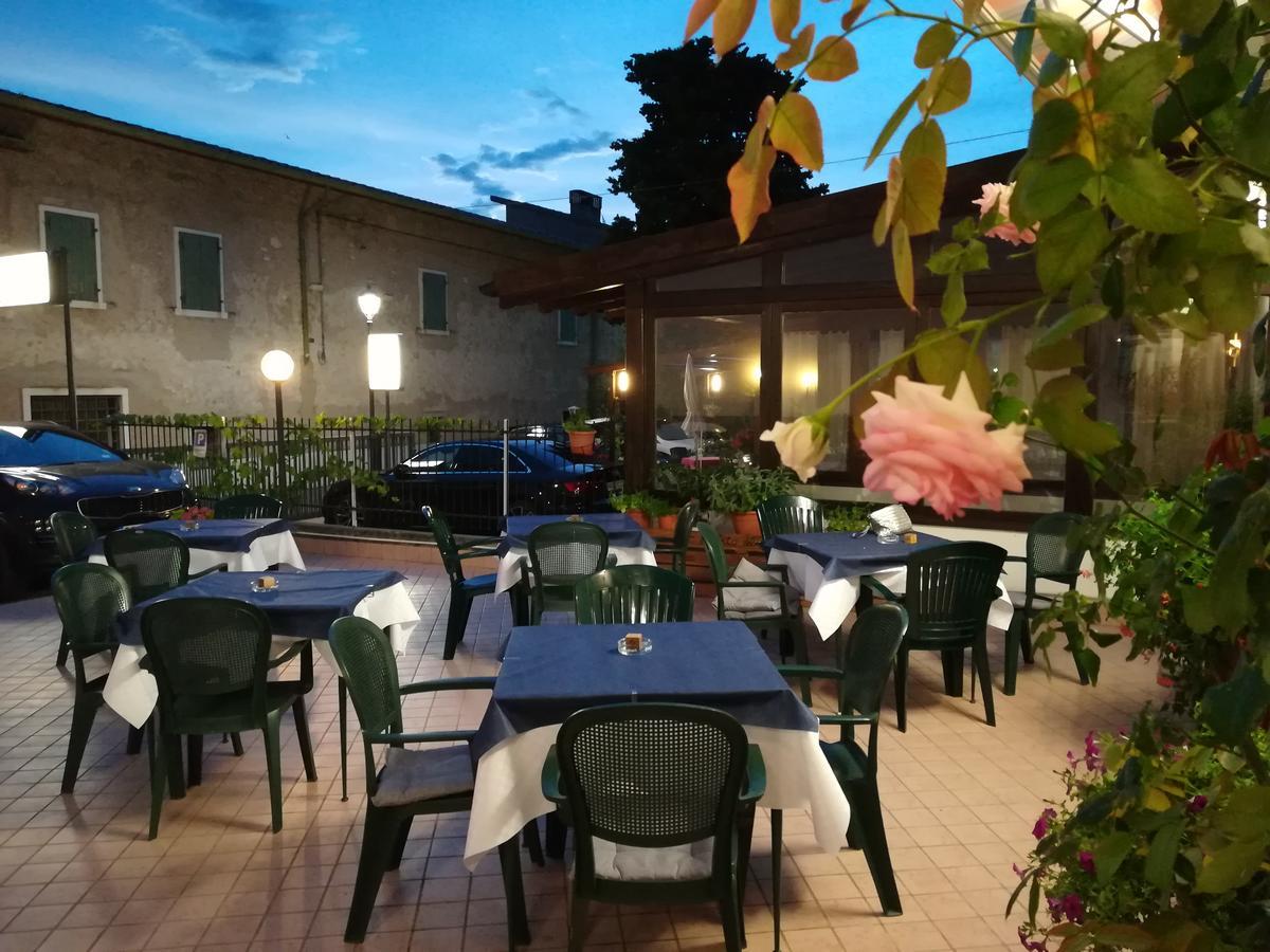 Hotel Luisa Brenzone sul Garda Exteriör bild